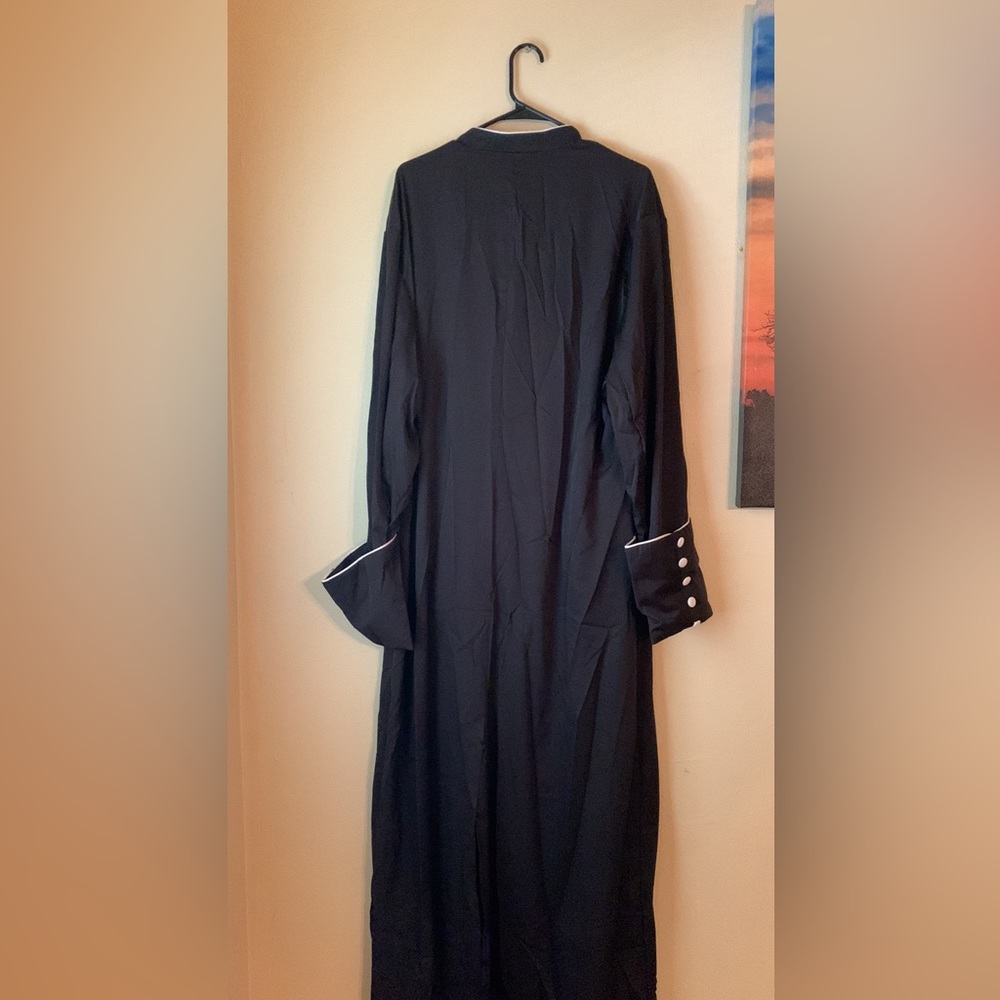 King Fu Black Coat